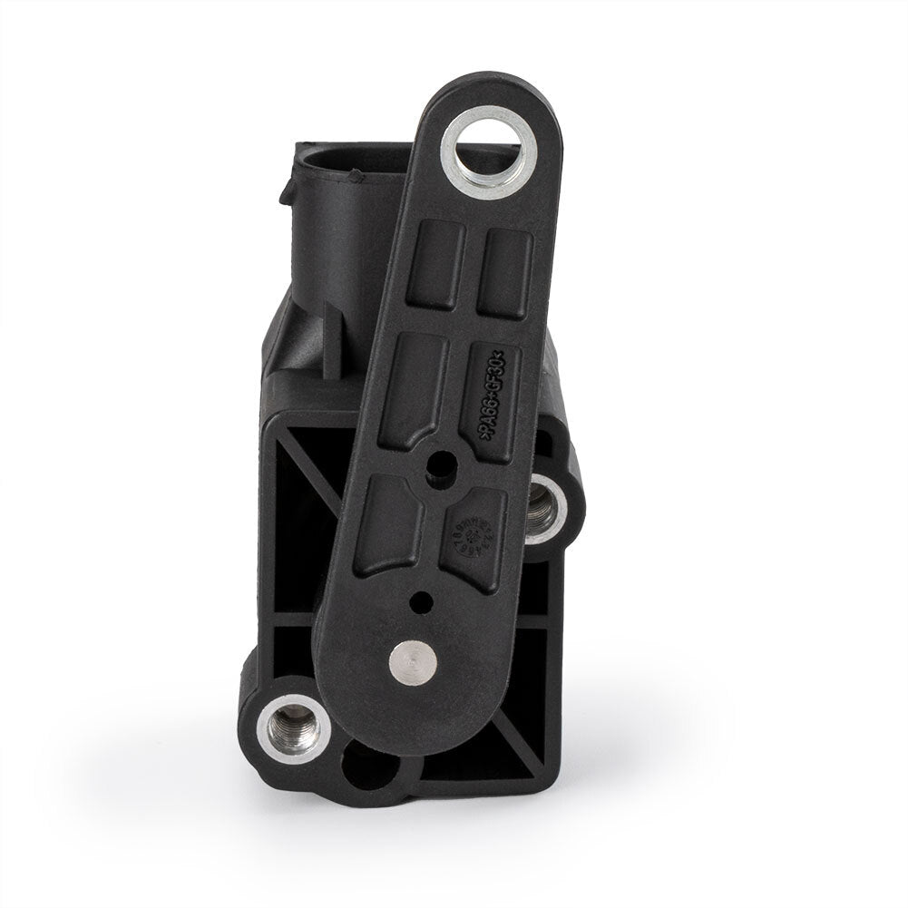 The rear light level sensor is compatible with for Volvo S60, S80, and V70 models (model 8622446) from 2001 to 2009.