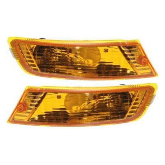 One set of left and right turn signal light components for 2005-2007 for Jeep Liberty.