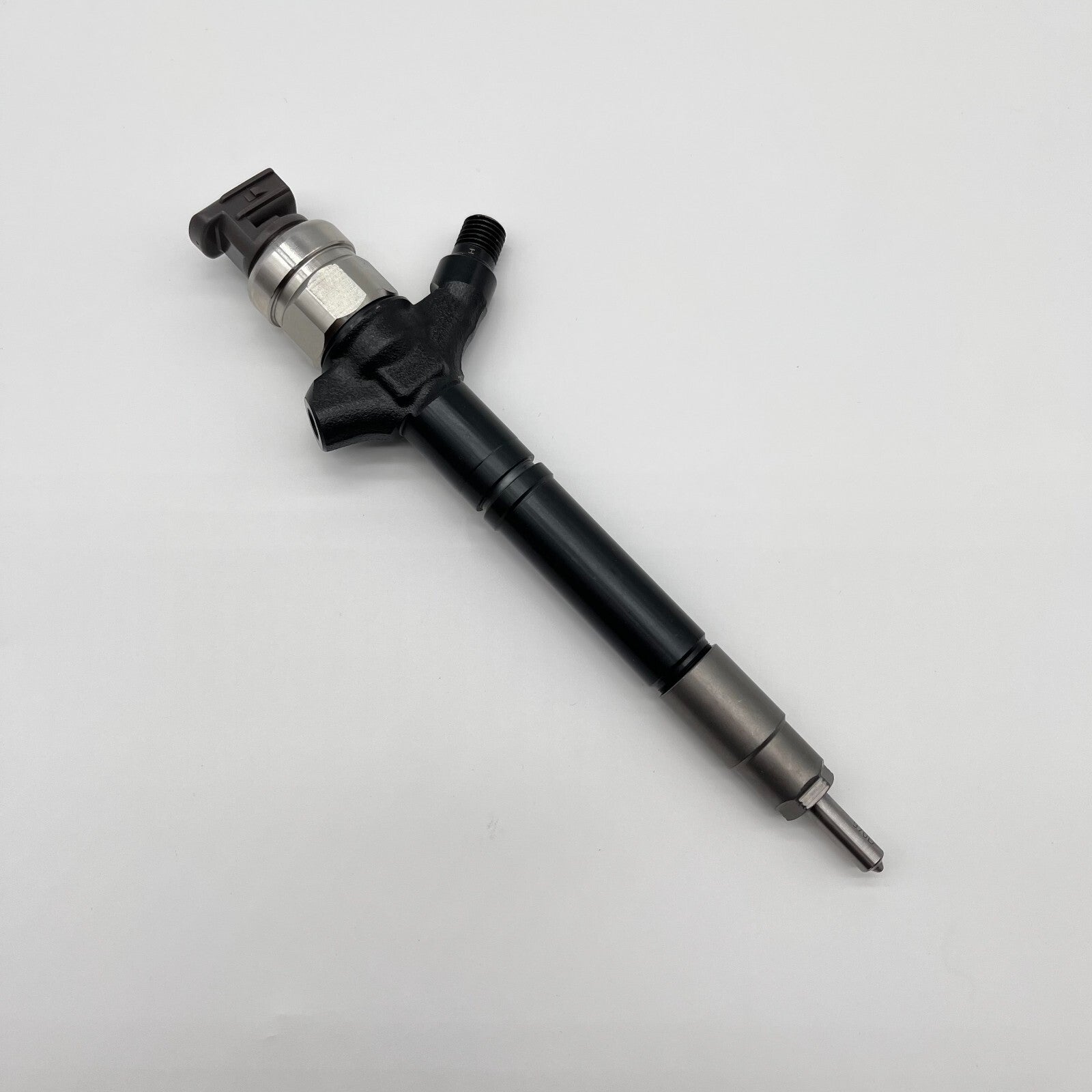 4PCS 095000-9780 23670-59037 Diesel Injector 23670-59036 23670-59035 for TOYOTA