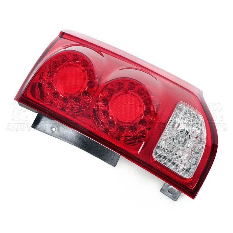 Right LED taillight brake stop light CH2801199 Applicable to for Dodge Grand Caravan 2011 - 2020