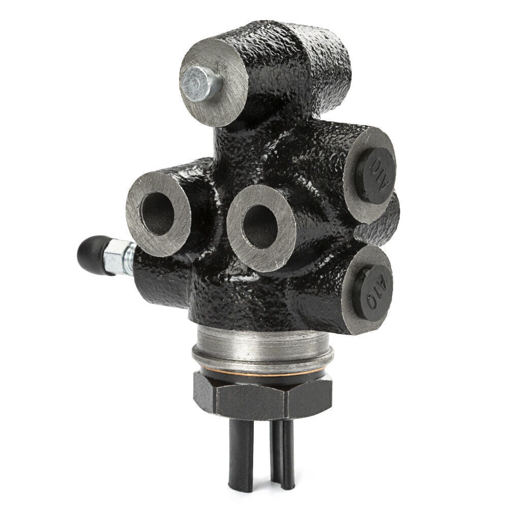Brake load sensing proportional valve is suitable for Toyota pickup trucks manufactured between 1983 and 1995, specifically the 2.2L, 2.4L, and 3.0L models.