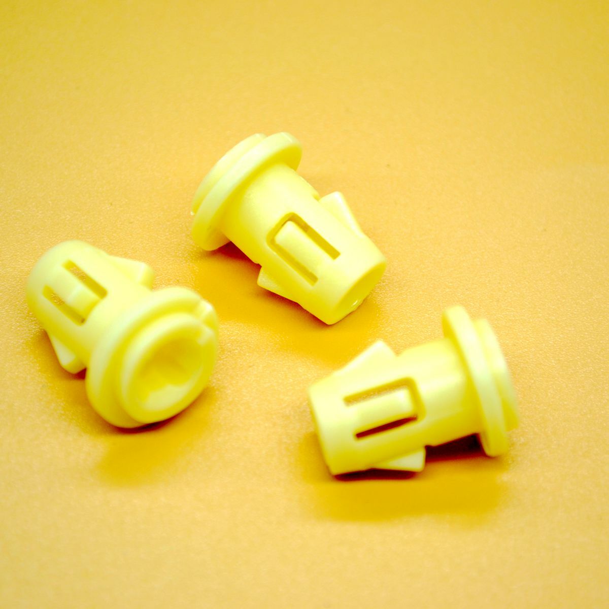 10 Pcs Fog Lamp Assembly Retainer Nut Grommet Clips for Cadillac for Chevrolet