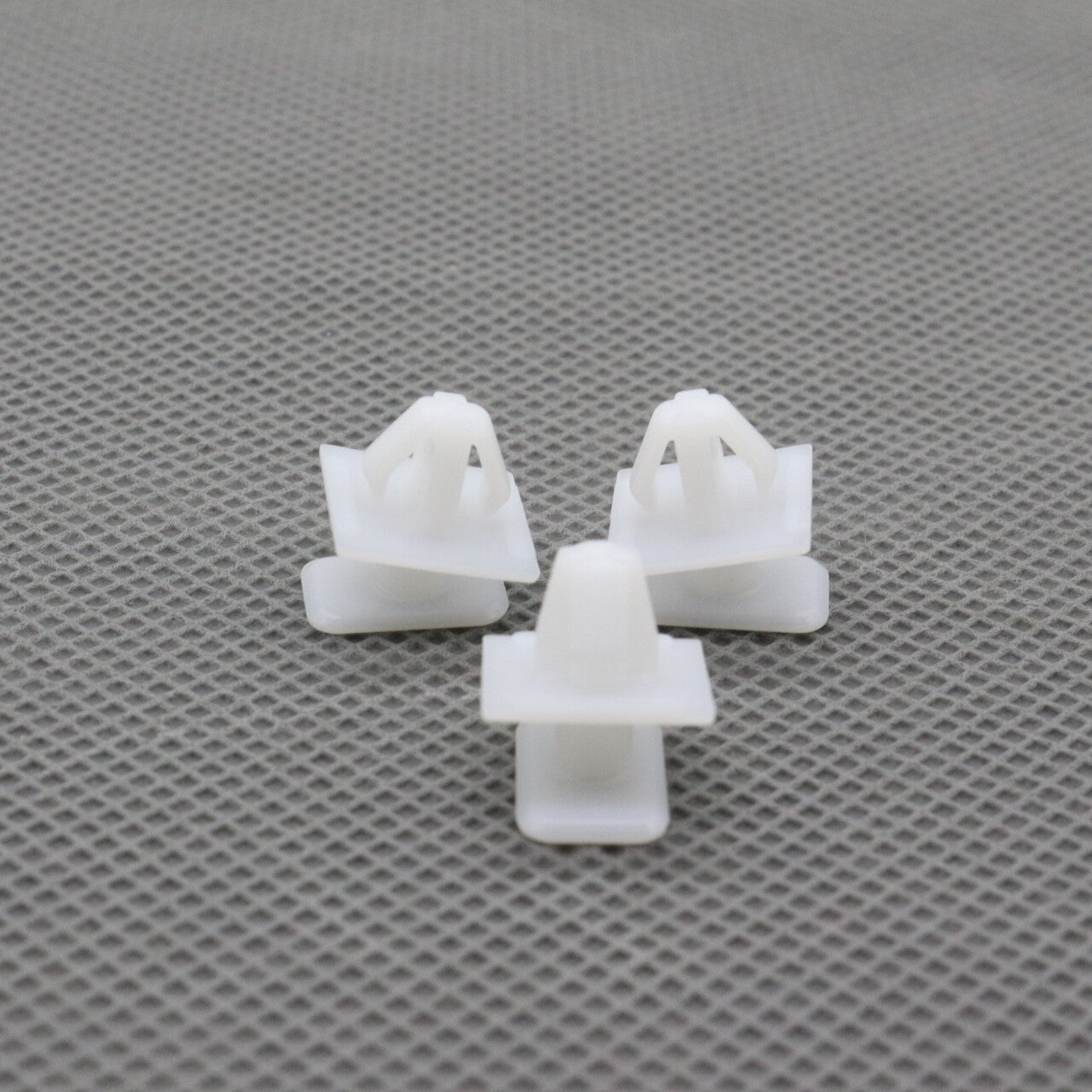 White Cowl Top Hinge Cover Clip for Honda 90602-TK6-A00,20Pcs