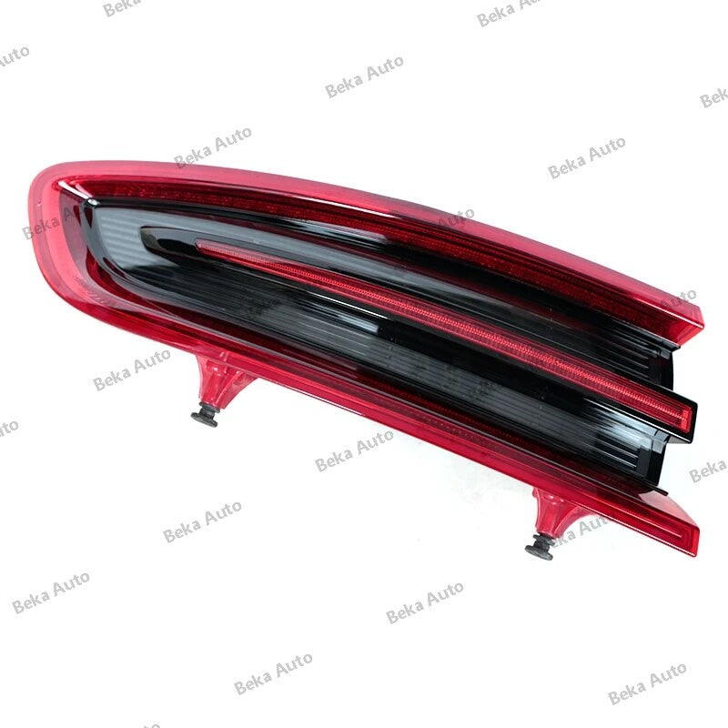 1 piece for Porsche Macan 2014 - 2017 LED taillights and brake lights, outdoor use.