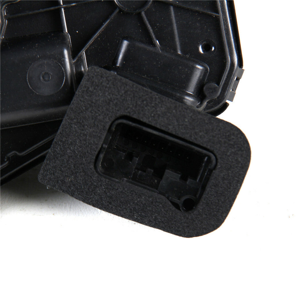 The front left door latch actuator is suitable for the for Jetta for Tiguan .