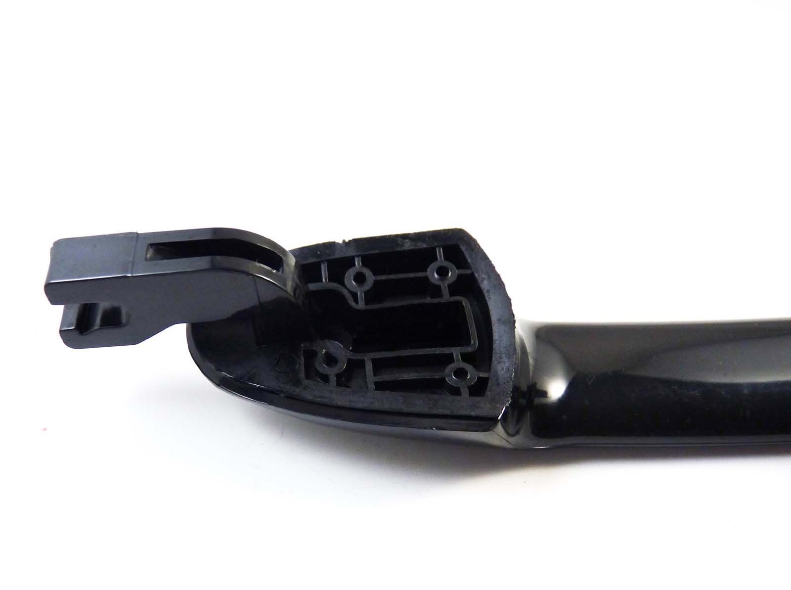 Black base paint on the left rear driver's side of the outer door handle is suitable for Kia Spectra 5