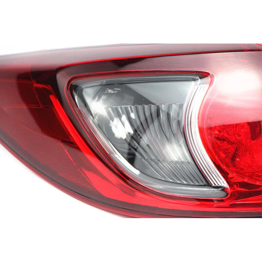 The right-side exterior taillight without a bulb is applicable to for Mazda CX-5 2013-2014-2016.