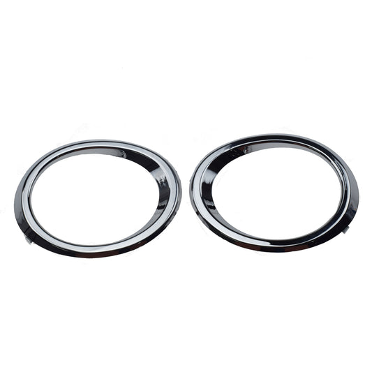 A pair of left and right fog lights with chrome bezels, suitable for Toyota for Camry 2012-2014.