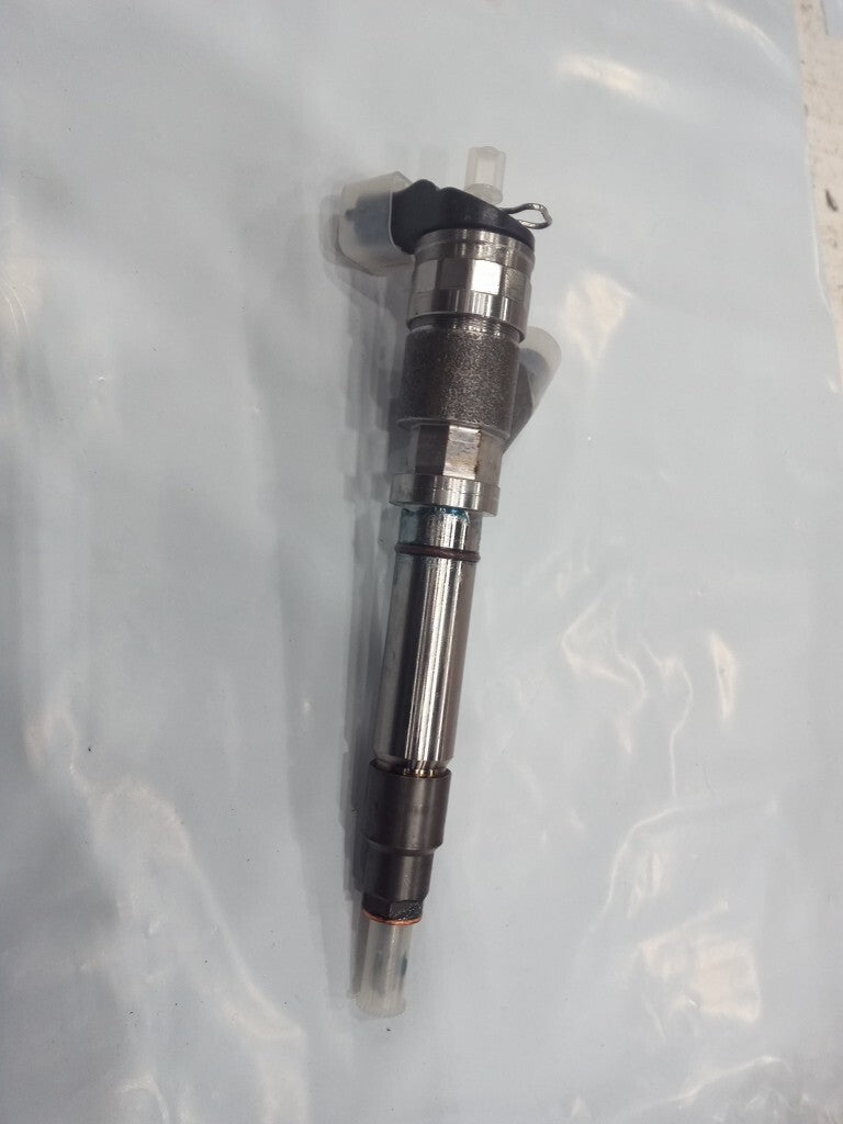 Fuel Injector for Chevy for GMC Savana for Sierra Express Silverado 2500 6.6L 0445120027