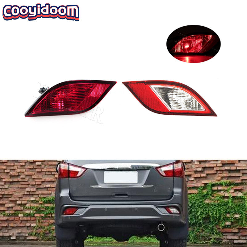 A pair of rear bumper reflectors for brake lights and rear fog lights suitable for ISUZU MU-X MUX 2013-2017.
