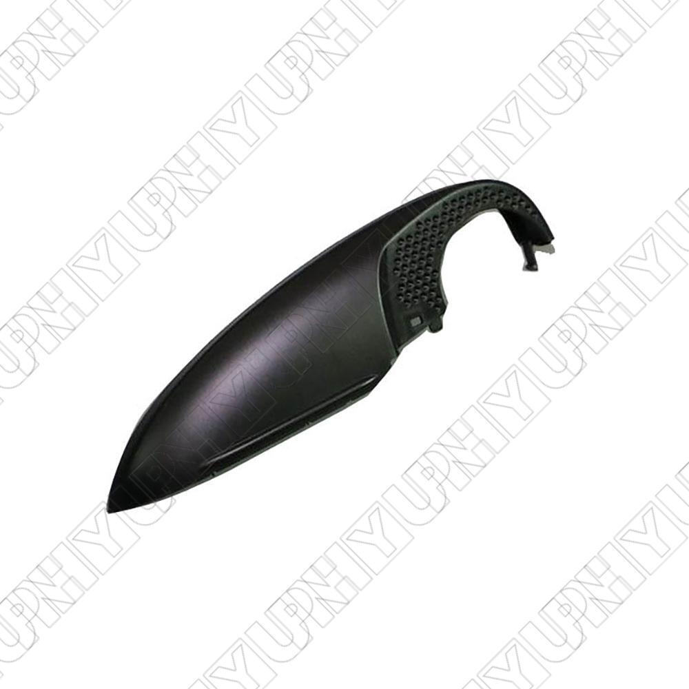 1x Right Passenger Side Rear Mirror Base Plate Cover for Mazda 3 AXELA 2014-2016