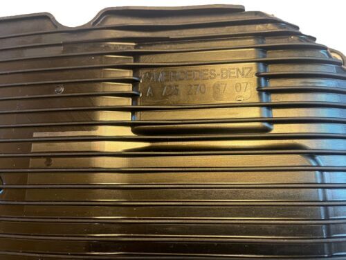 Automatic Transmission Oil Pan Fit for Mercedes W205 7252703707 Thermal Shield Desig