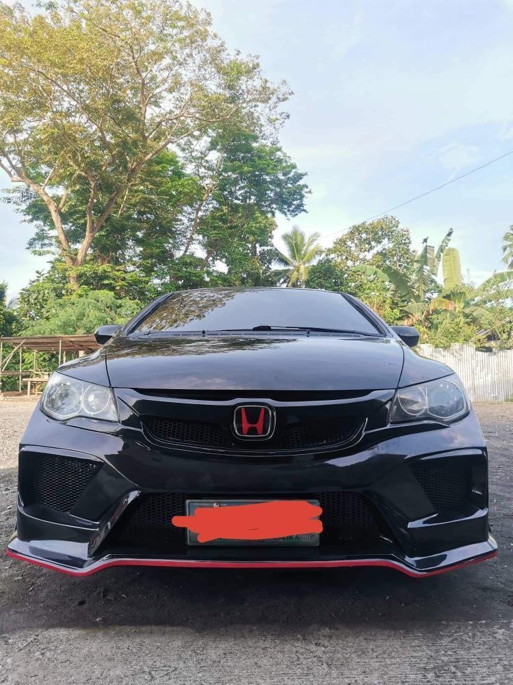 2PCS Red Black Front Rear Red Emblem Badge CRV RW 17-23