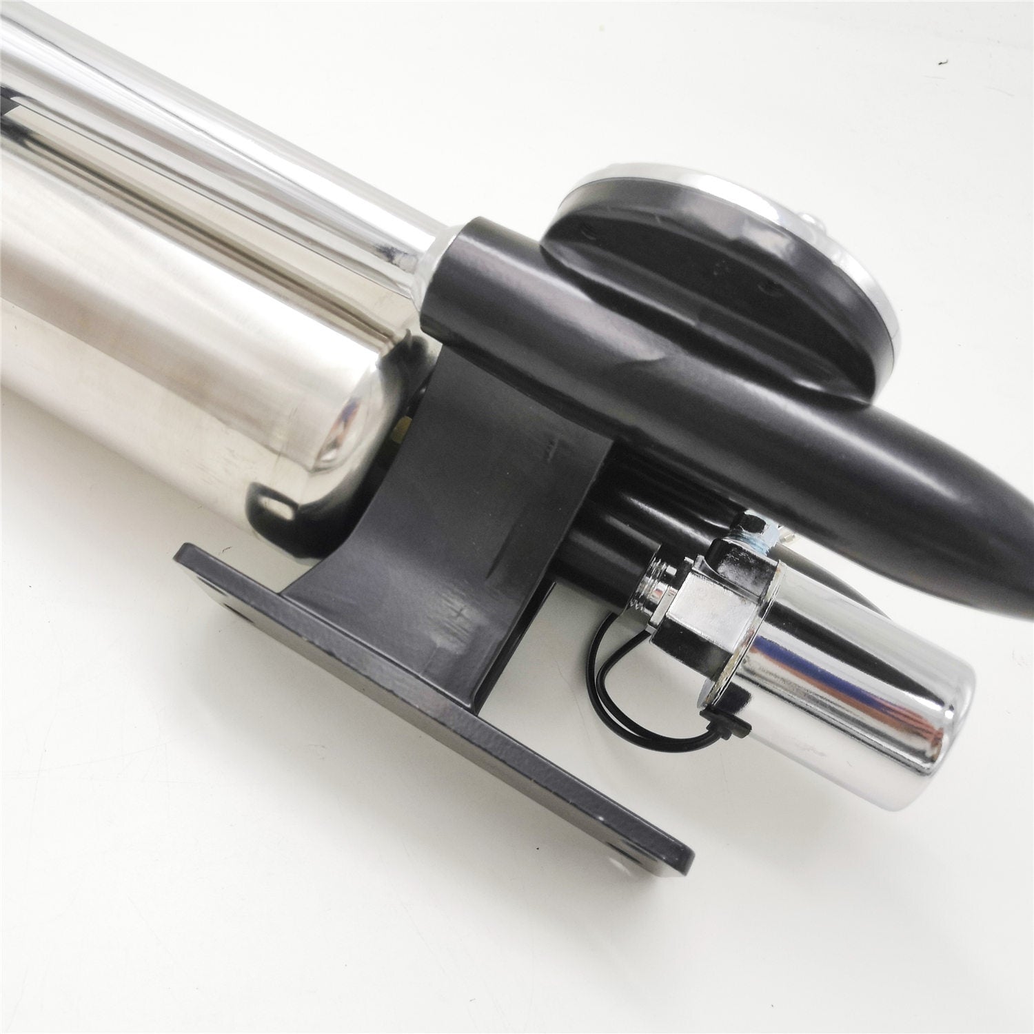 155DB 12V/24V Super Echo Loud Air Horn Set Compatible with Semi or Large Truck