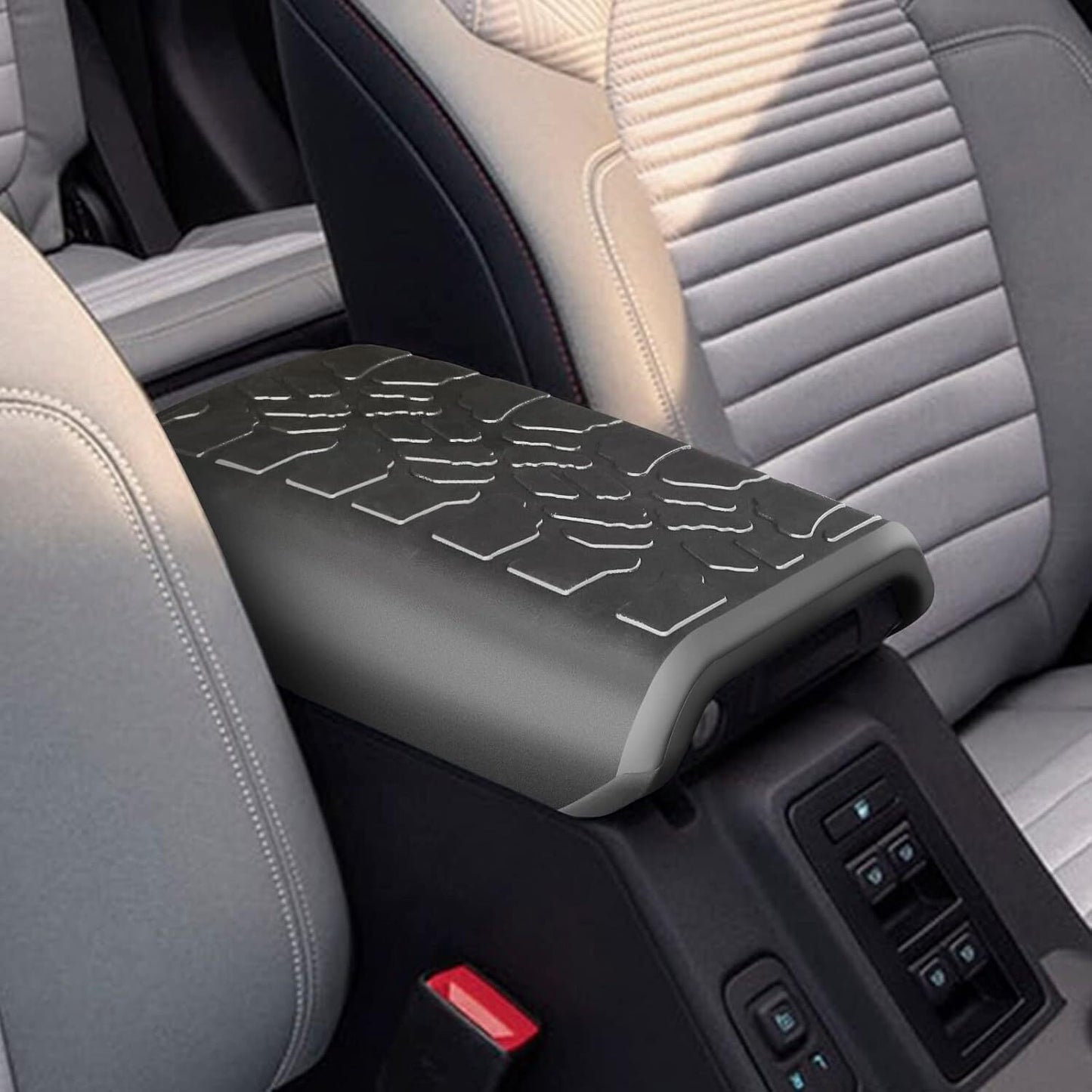 Center console armrest cover prevents water damage and is suitable for 2021-24 for Ford for Mustang 2/4 door models.