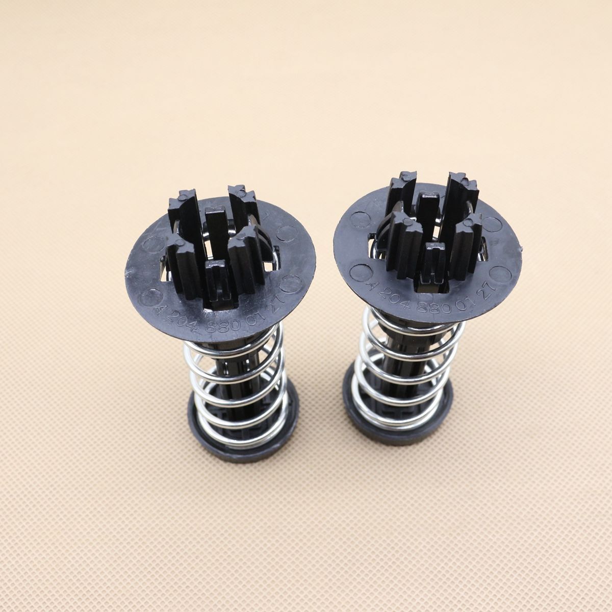 2-piece front hood stop spring lock clips suitable for Mercedes-Benz W204 W212 S212 A207