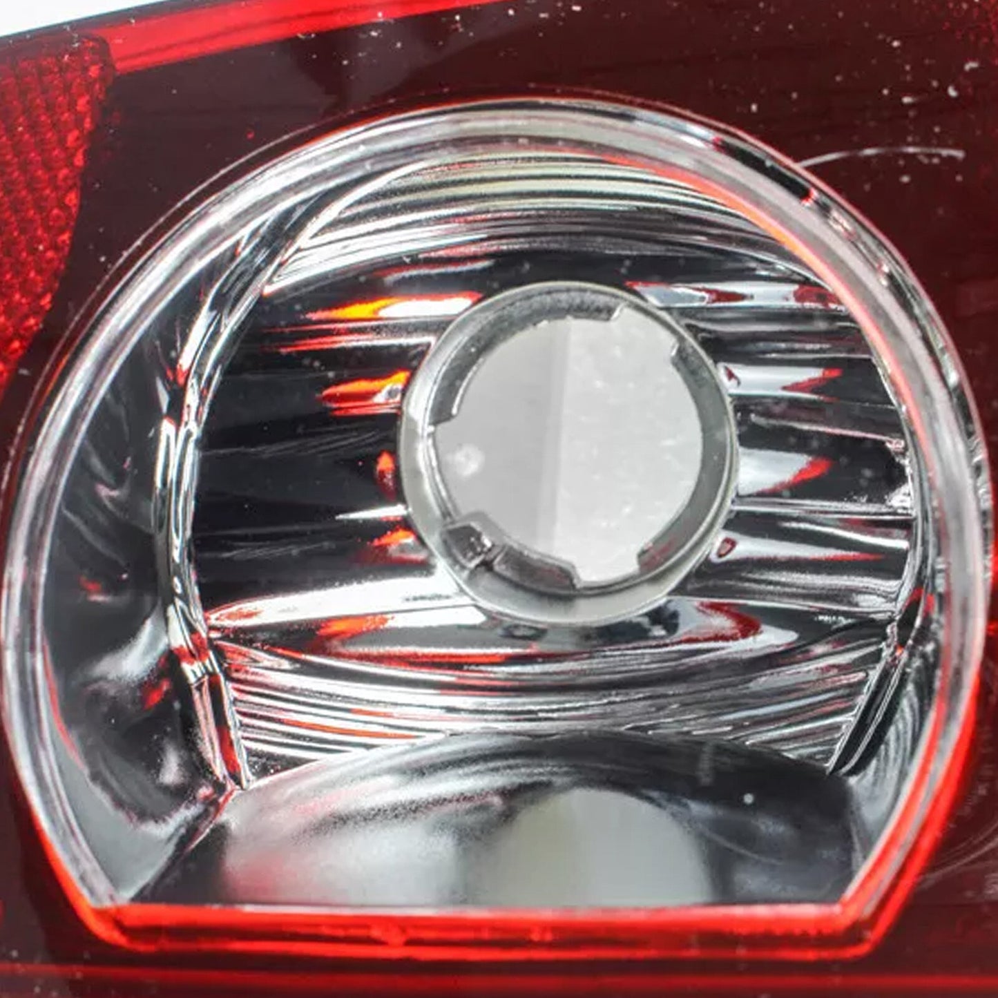 Rear brake taillights applicable to for Chevrolet Colorado 2004 - 2012 GM2800164 GM2801164