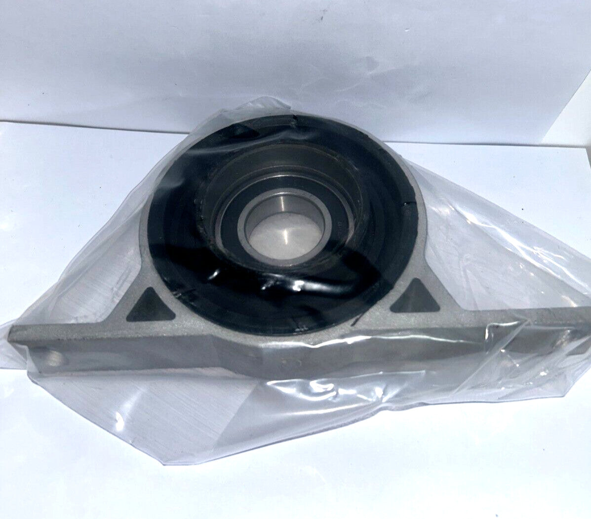 for BMW E65 E66 730Li 735Li 740Li 745L Center Support Bearing 26127525966