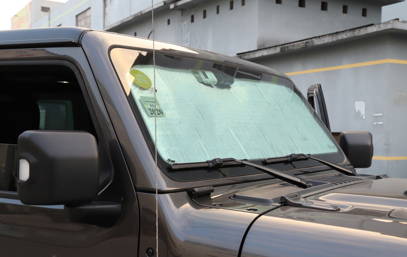for 18-22 for Jeep JL JT UV Reflecting Front Windshield Sun Shade Heat Insulation
