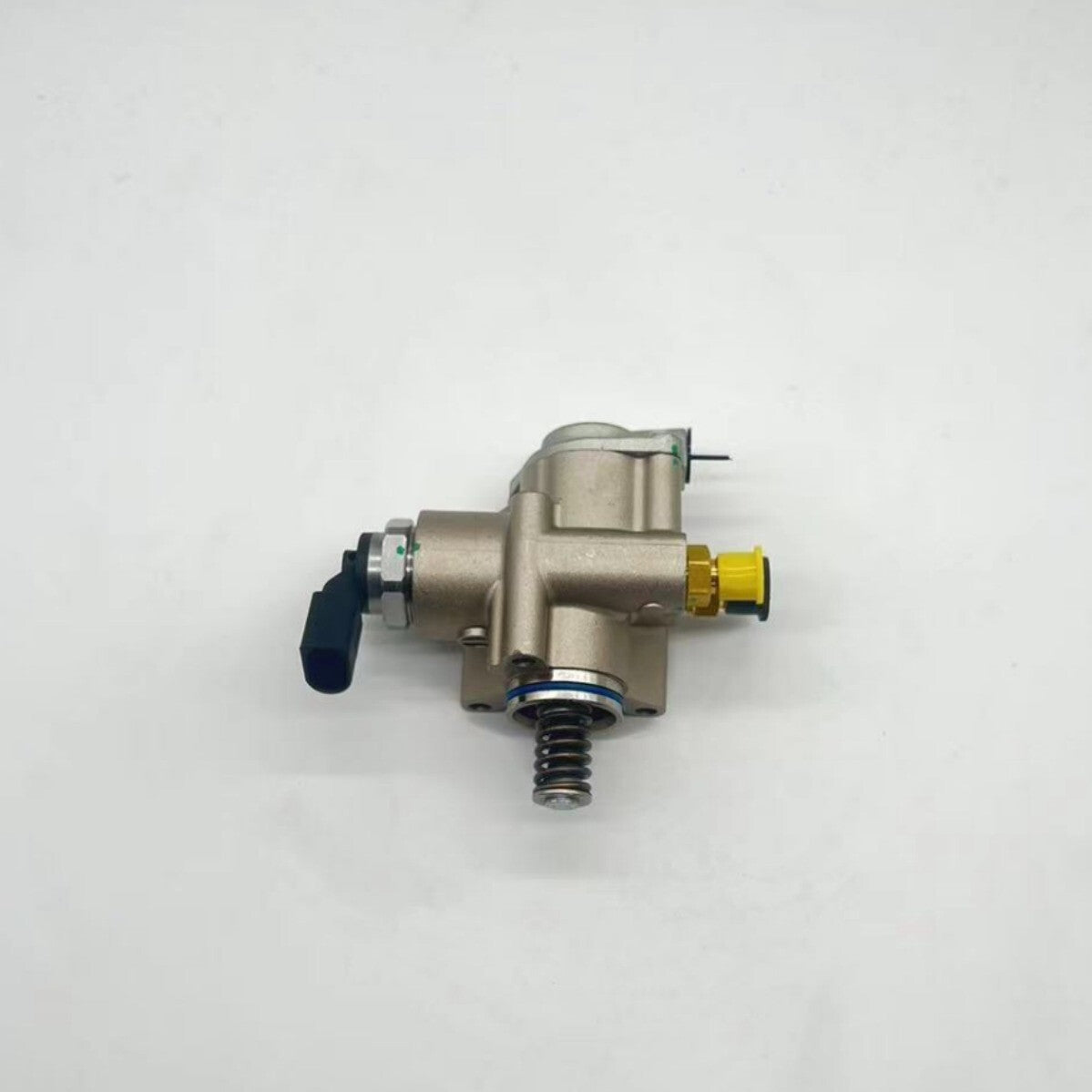 Hitachi Direct Injection High Pressure Fuel Pump for Audi A4 A5 A6 Q5 V6 3.2