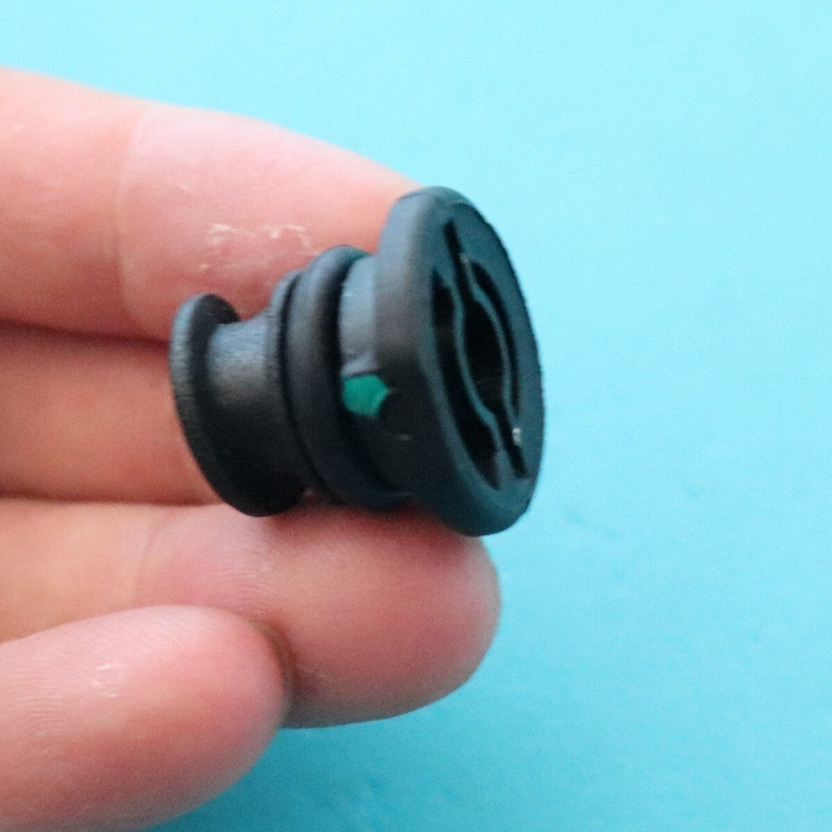 Plastic drain plugs for Volkswagen for Golf GTI, equipment manufacturer ( ) 2-piece set, new 2015-2018.