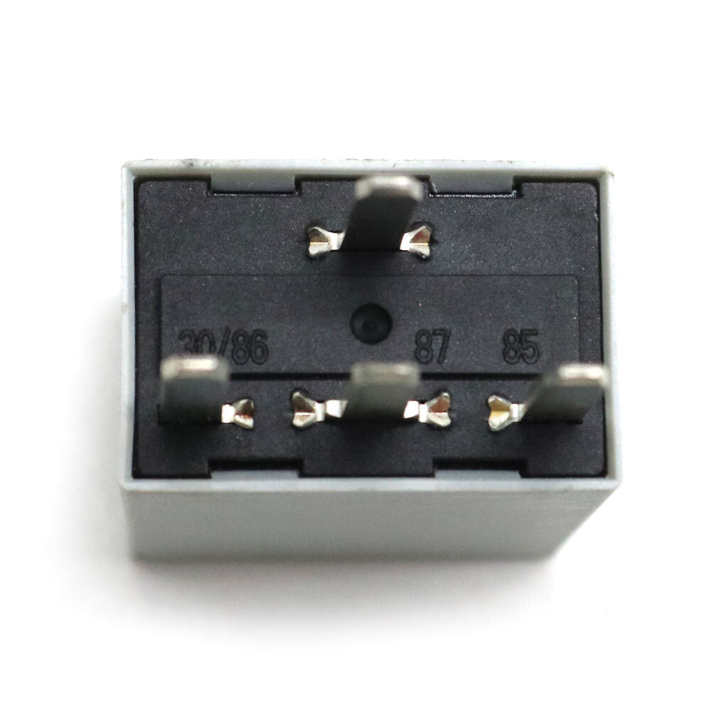 15016745 new headlight relay, fuse module, and air conditioning relay for GM Blazer, for Buick , and for GMC vehicles.