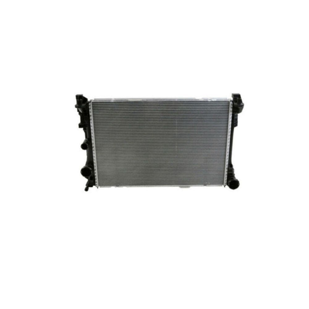 The water-cooled radiator is suitable for Mercedes SLC SLK class motors 17 20 A0995002603 W172