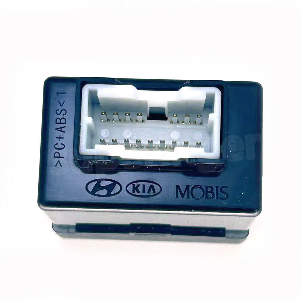 Assy USB auxiliary AUX socket for 2015-2017 for Hyundai Sonata sedan 96120-C1000.