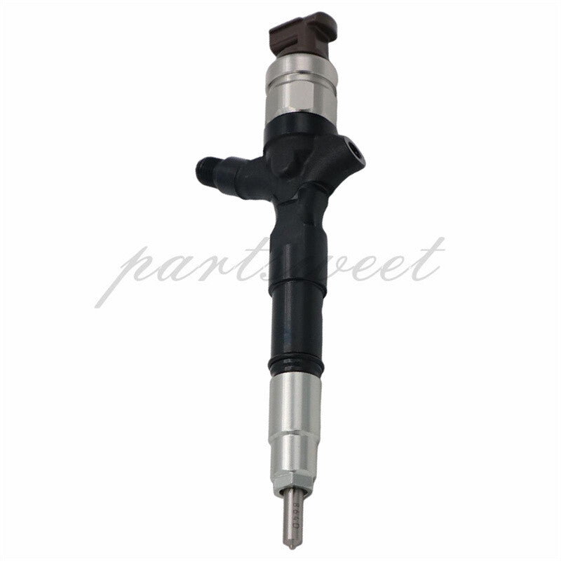 COMMON RAIL INJECTOR for TOYOTA 2KD-FTV HIACE TURBO 23670-30050 095000-5880