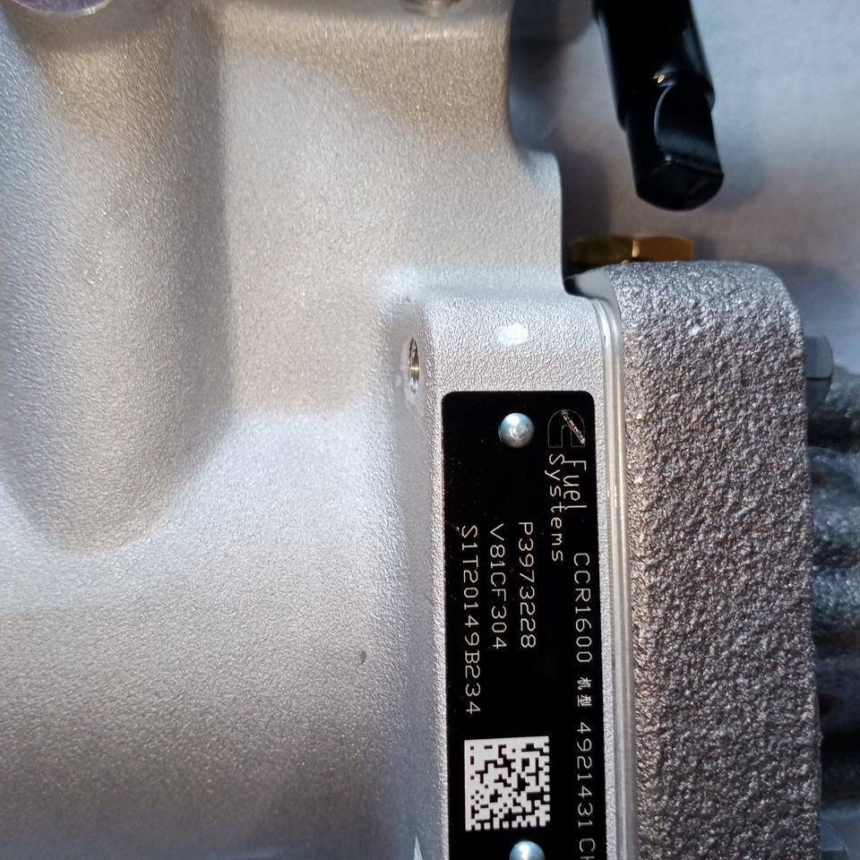 Fuel Injection Pump W/4307021 3973228 for ISC8.3 QSL8.9 ISL8.9 QSC8.3