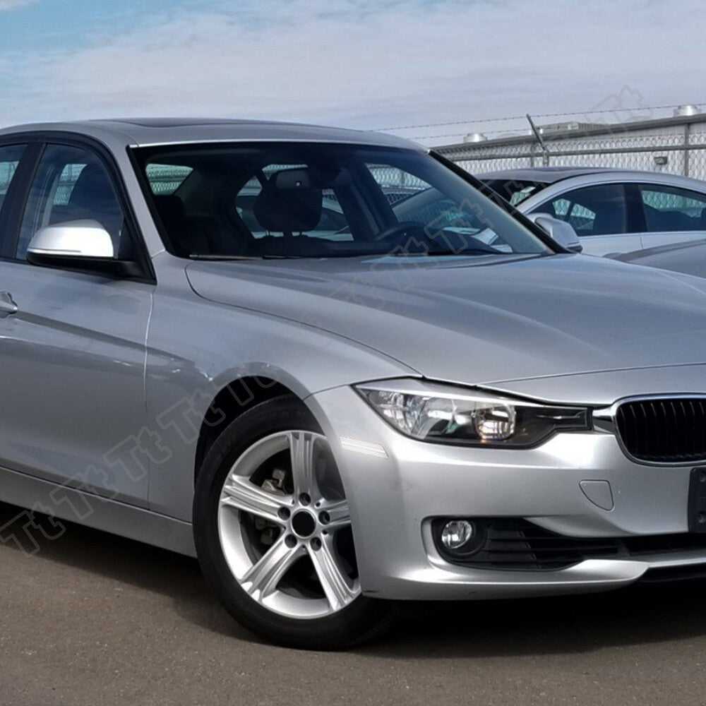 White LED front bumper reflectors are suitable for 2012-2015 for BMW 3 Series 320i, 328i, and 335i.