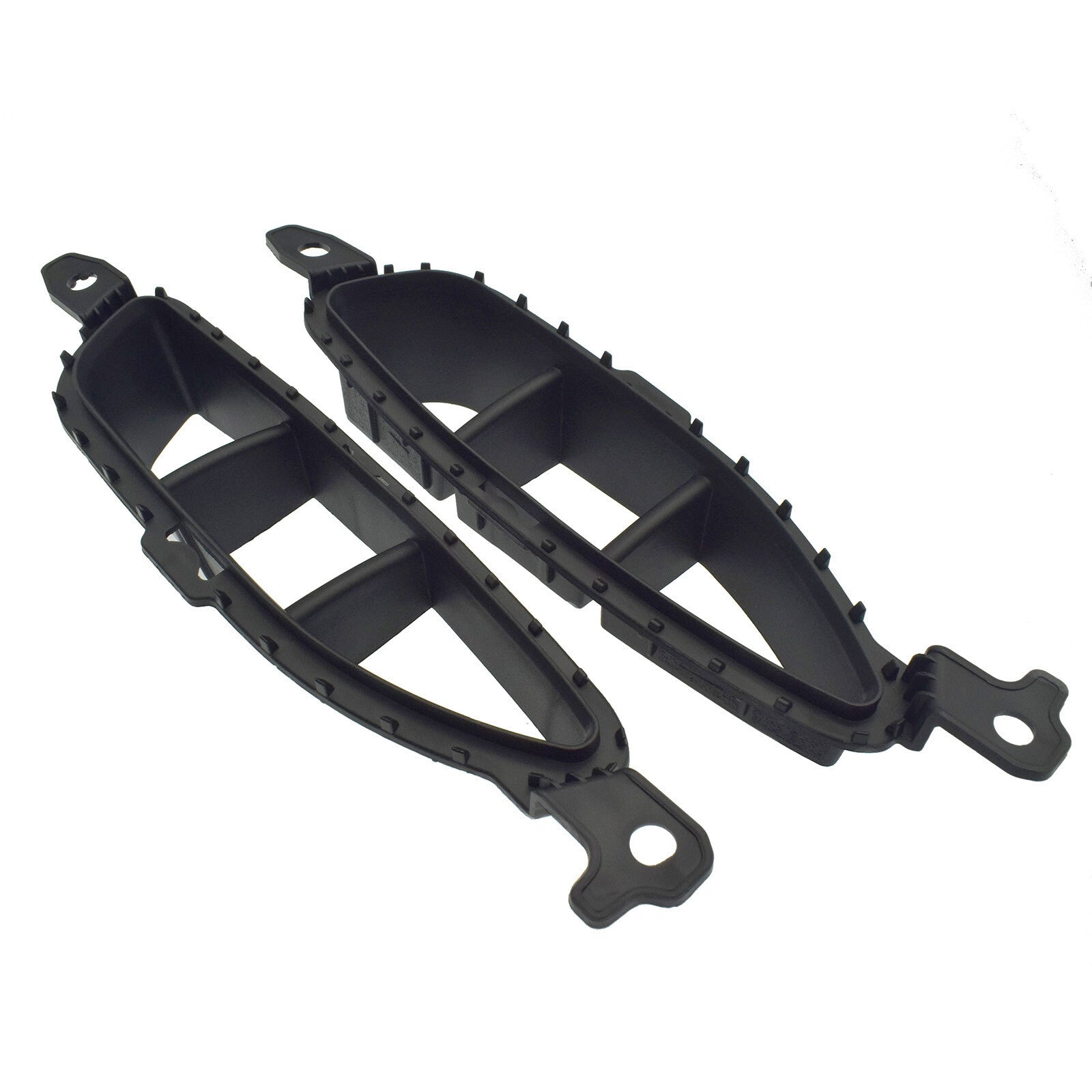A pair of left and right side duct air curtain bumper trims for the for Kia Forte5 2017-2018.