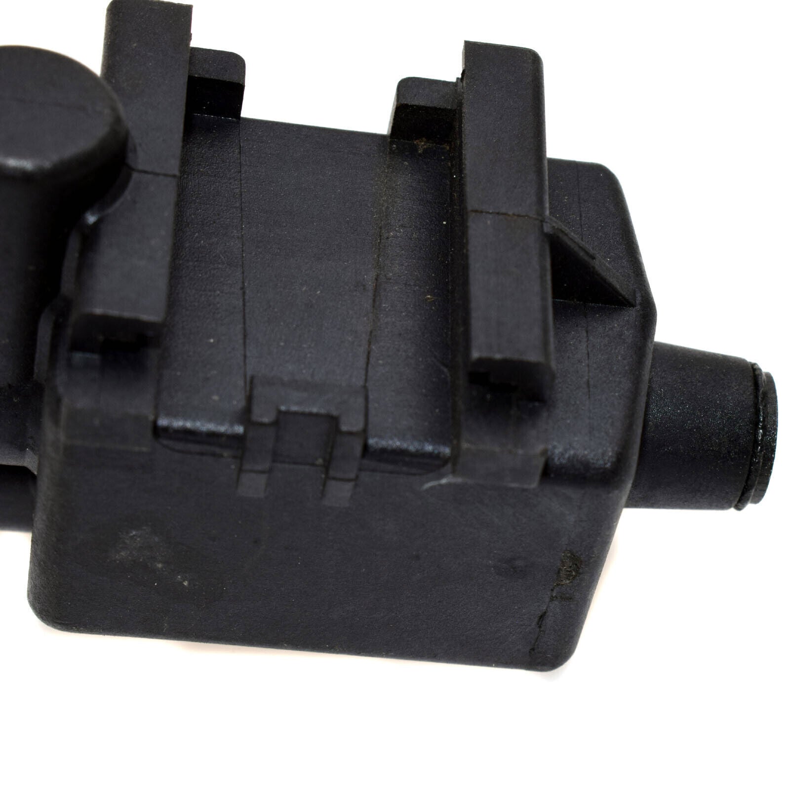 Standard CP208 Vapor Evaporator Canister Purge Valve Solenoid 2N1001 214-565 NEW