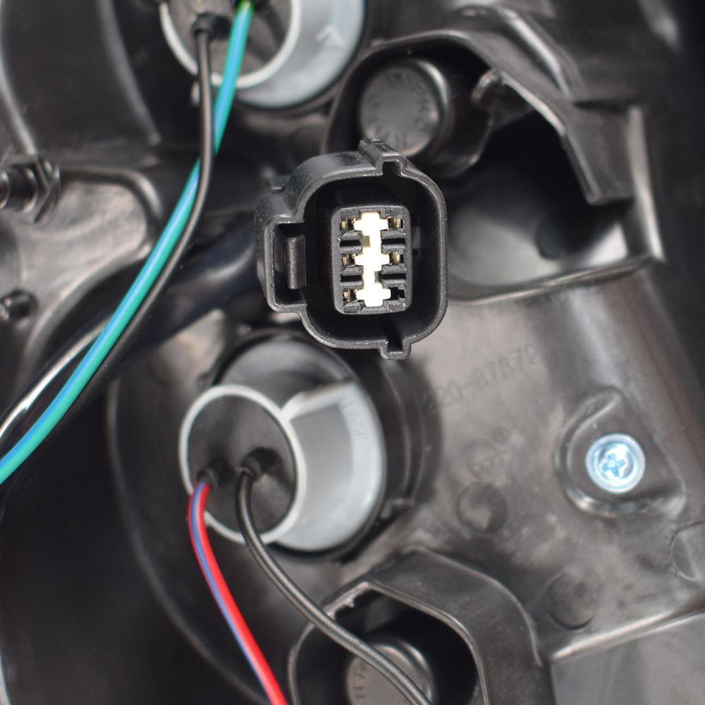 RR RH Combination Lamp Kit fit for Mitsubishi PAJERO NS NT NW NX Wagon 2006